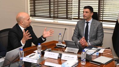 صورة وزير الصناعة يبحث مع «لوريال مصر» زيادة الاستثمارات وتعميق التصنيع المحلي
