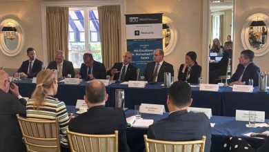 صورة وزير الاستثمار يبحث مع 18 شركة عالمية فرص التوسع في مصر ويستعرض إصلاحات لجذب الاستثمارات الأجنبية