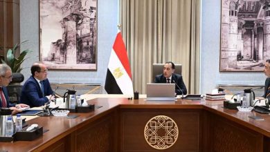 صورة مدبولي يتابع توافر السلع ويؤكد: مخزون استراتيجي آمن وخطوات لتعزيز حوكمة الدعم