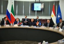 صورة رئيس تتارستان يتفقد فرع جامعة “قازان الفيدرالية” بالقاهرة ويشيد بالشراكة الأكاديمية مع مصر