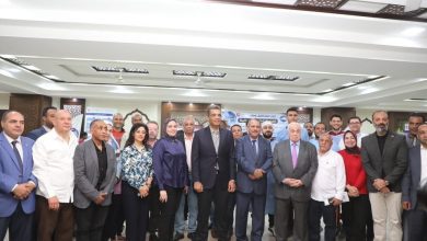 صورة الجامعة البريطانية تطلق قافلة طبية بالغردقة.. ومحافظ البحر الأحمر يشيد بالمبادرة