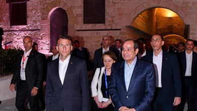صورة السيسي وماكرون في جولة بالإسكندرية من كورنيش البحر إلى قلعة قايتباي