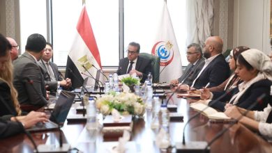 صورة وزير الصحة يبحث مع شركة أمريكية فرص الاستثمار الدوائي والرعاية الصحية المتخصصة في مصر
