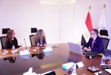صورة «التخطيط» و«عبد الله الغرير» يبحثان تأهيل الشباب لسوق العمل