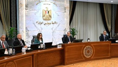 صورة رئيس الوزراء يترأس اجتماع مجلس المحافظين ويؤكد رفع الاستعدادات لعيد الأضحى ومواجهة مخالفات البناء والكلاب الضالة