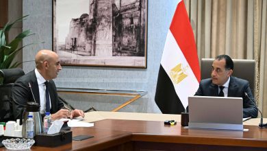 صورة رئيس الوزراء يبحث نتائج تطوير التعليم في مصر ويؤكد: الاستثمار في الإنسان أساس بناء الدولة الحديثة