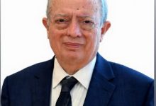 صورة نائب رئيس مجلس الوزراء للشؤون الاقتصادية يهنئ شيخ الأزهر بعيد الأضحى ويشيد بدور الأزهر في نشر الوسطية