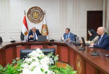 صورة وزير العمل يعلن الانتهاء من فحص 4 لجان نقابية ويؤكد دعم الحريات النقابية وتعزيز الشفافية