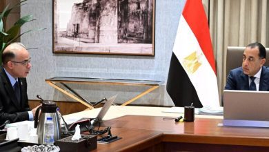 صورة مدبولي يبحث مع وزير الاستثمار تطوير المناطق الاستثمارية وتعزيز الشراكات الدولية وجذب الاستثمارات