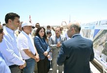 صورة مدبولي يتفقد محور اللواء عمر سليمان لدعم السيولة المرورية وربط المحاور الحيوية بالإسكندرية