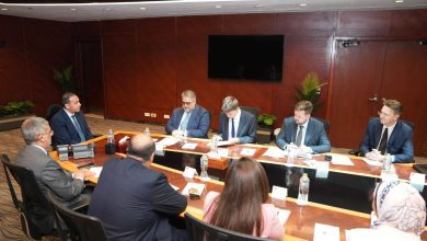 صورة الرقابة المالية تبحث مع البنك المركزي الروسي تعزيز التعاون في التأمين والأسواق غير المصرفية