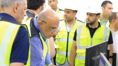 صورة وزير الكهرباء يتفقد بنبان وأبيدوس 2 بأسوان ويفتتح منصة رقمية لإدارة الطاقة الشمسية